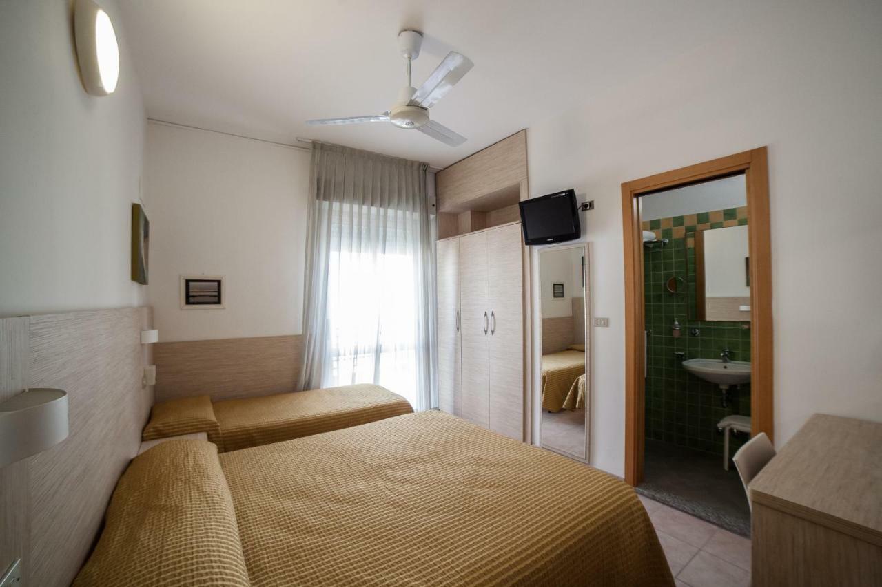 Hotel Plaza Rimini Luaran gambar